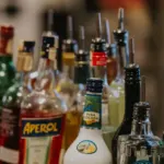 Alkohol na wesele w Warszawie: ile kupić i za ile