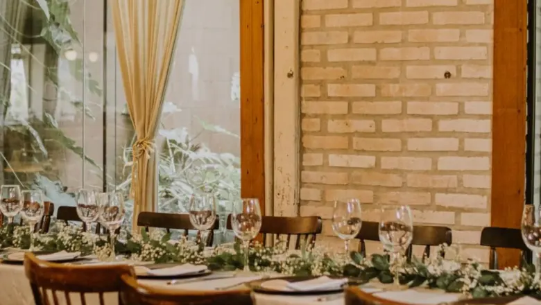 Wesele w restauracji w Warszawie: lokale i obiad weselny