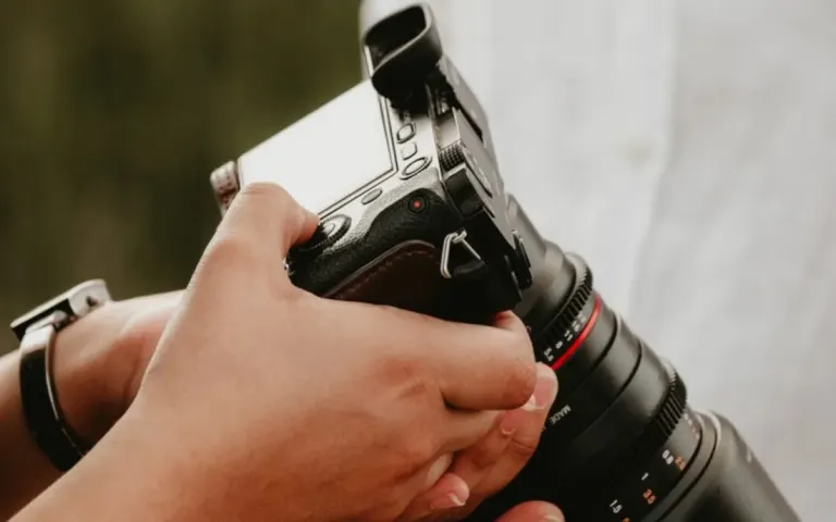 Lista zdjęć dla fotografa: co warto zapisać, a co go tylko spowolni