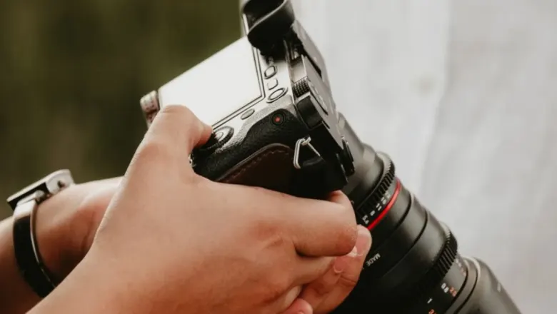 Lista zdjęć dla fotografa: co warto zapisać, a co go tylko spowolni